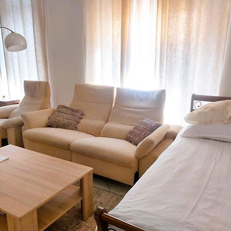 Exkluzivni Apartman V Prizemi V Hradci Kralove Hradec Kralove Ngoại thất bức ảnh