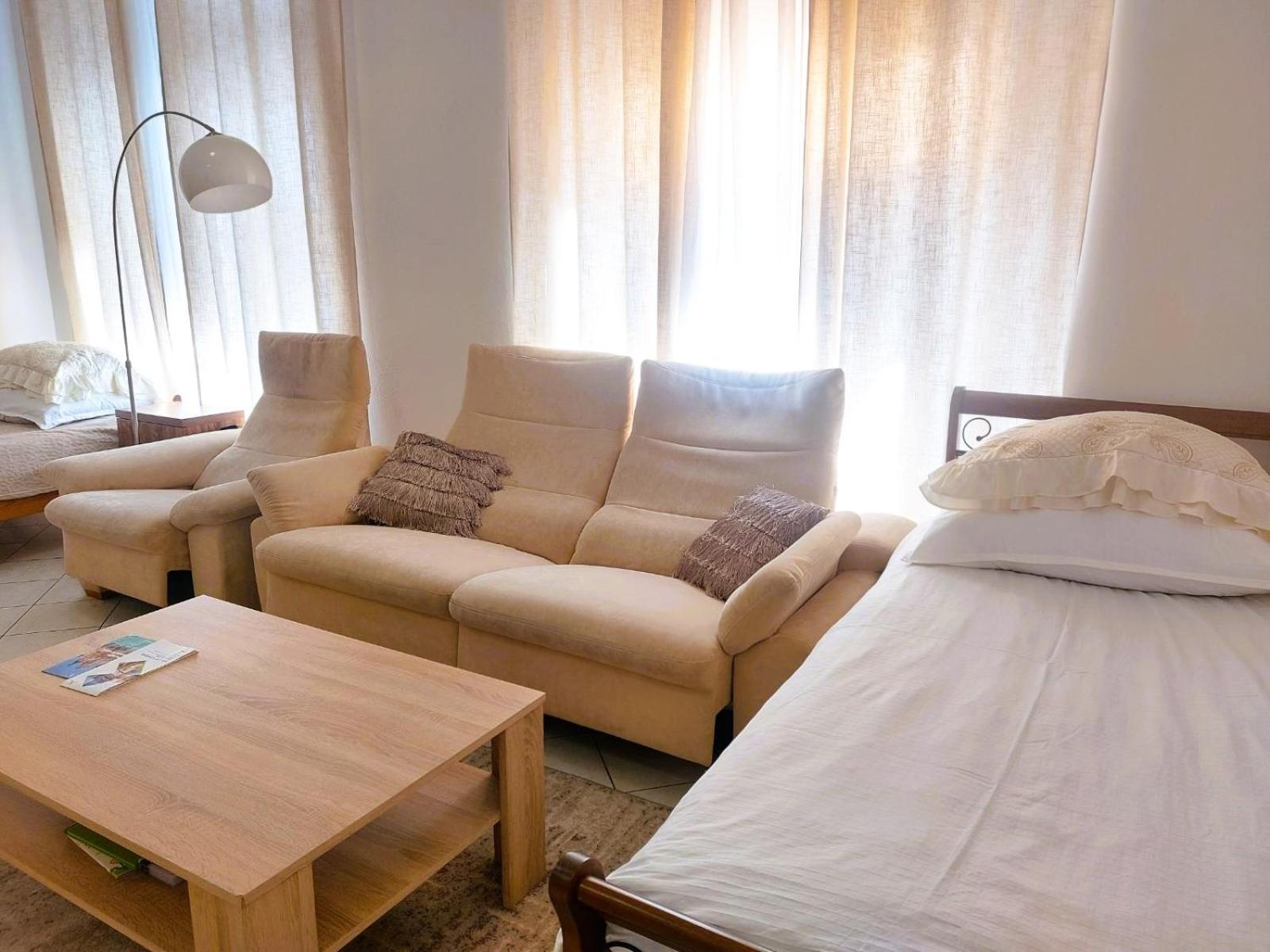 Exkluzivni Apartman V Prizemi V Hradci Kralove Hradec Kralove Ngoại thất bức ảnh