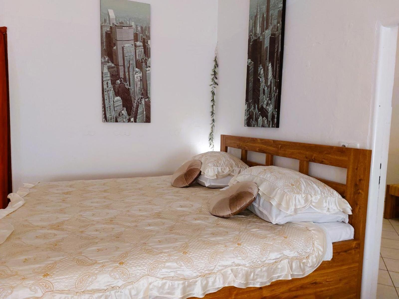 Exkluzivni Apartman V Prizemi V Hradci Kralove Hradec Kralove Ngoại thất bức ảnh